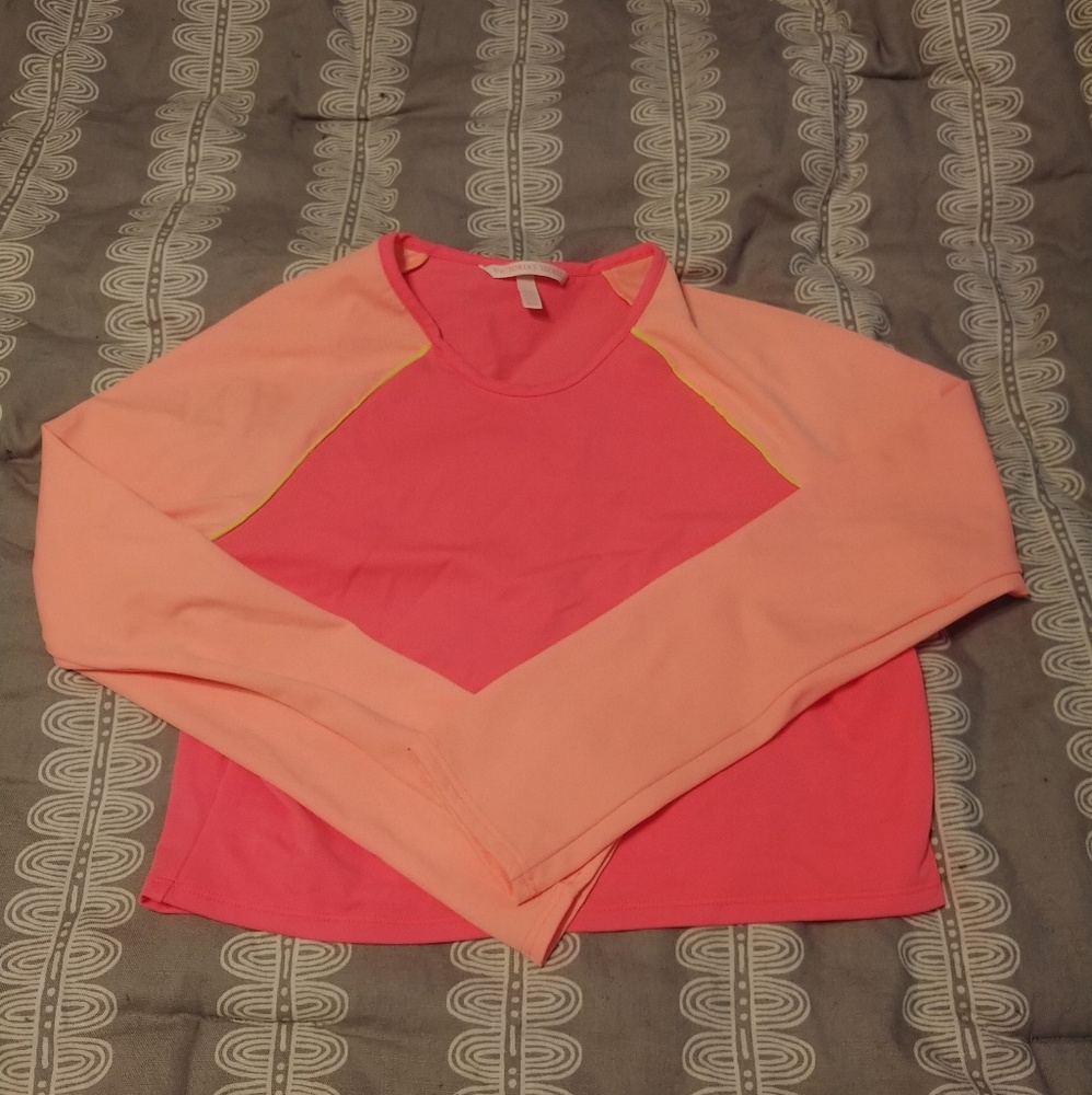 Victoria's secret rashguard crop top